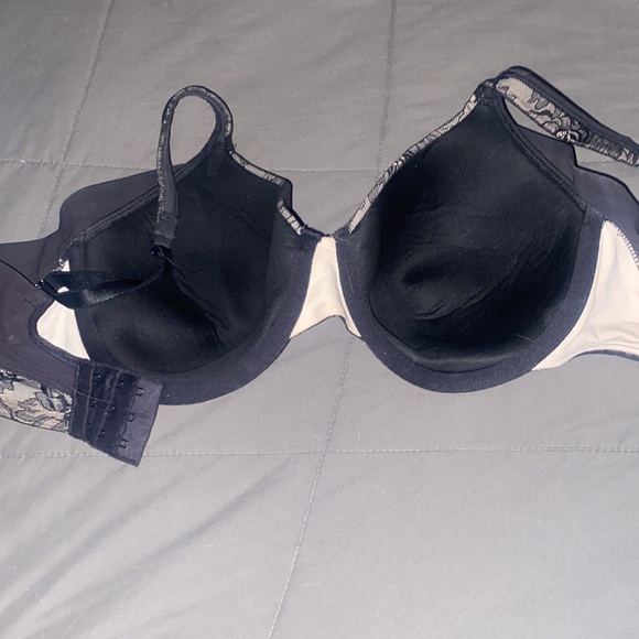 Women’s black and cream lace bra 34D - Picture 3 of 7